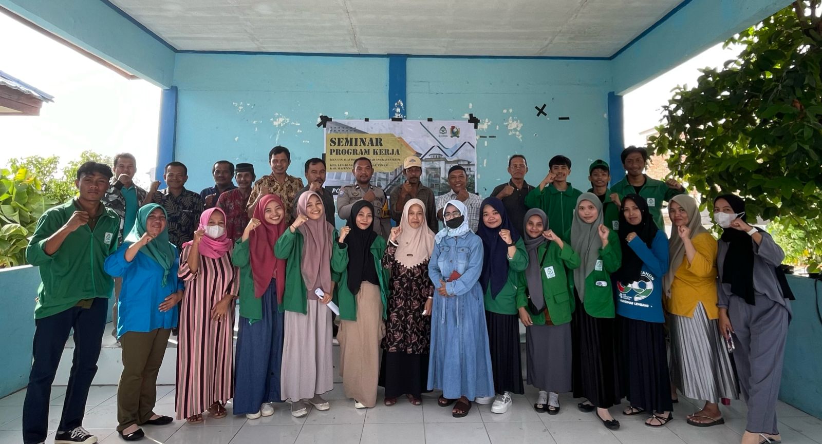 Semproker Mahasiswa KKN UINAM 74 di Banggae Timur Gelorakan Lembang Kreatif
