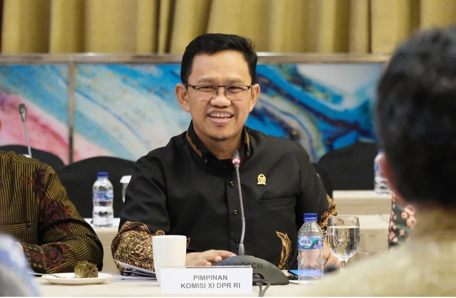 IST PENJELASAN--Wakil Ketua umum DPP PPP Dr HM Amir Uskara ketika memberikan penjelasan dalam sebuah pertemuan 