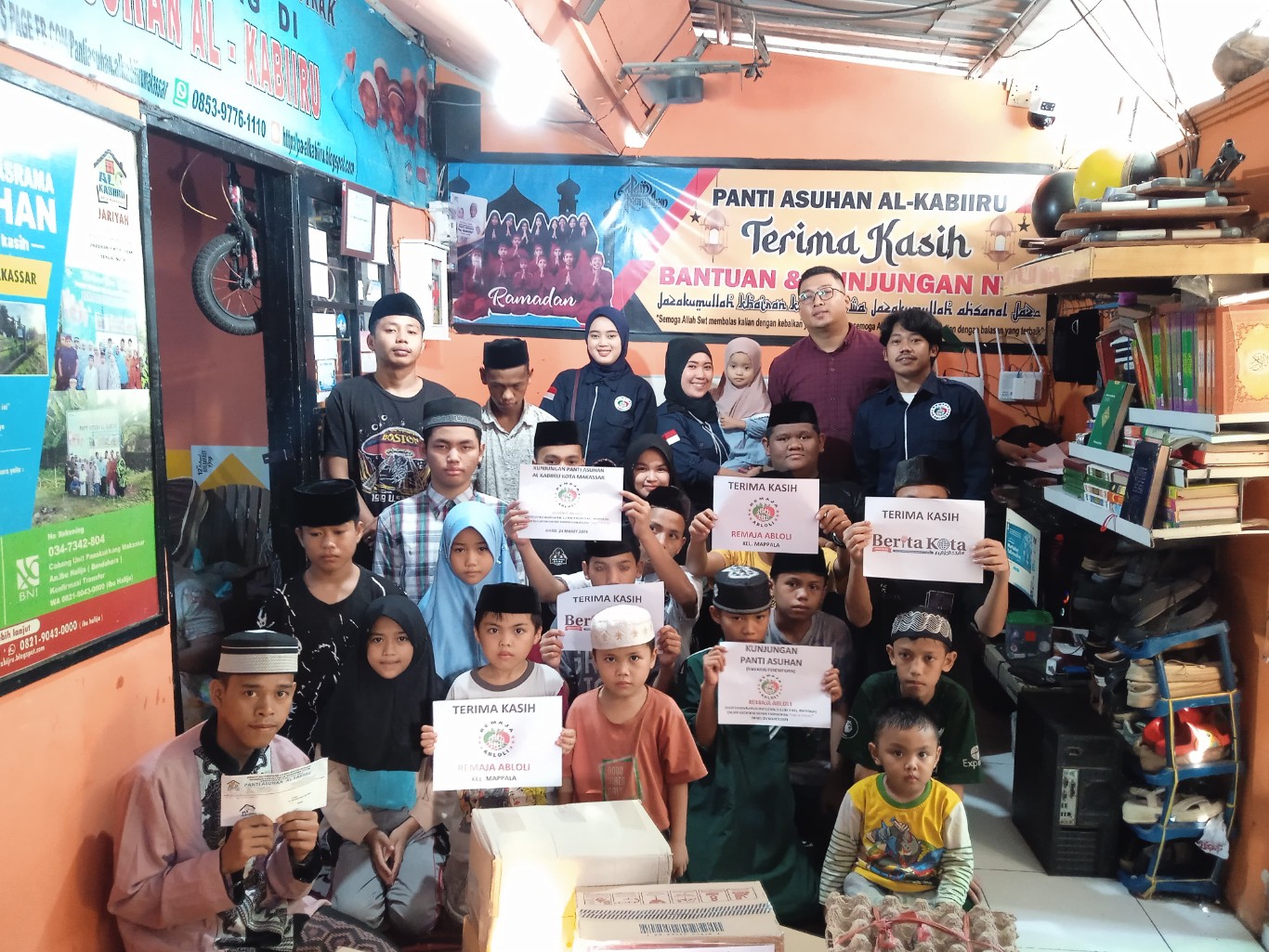 Remaja Abloli Salurkan Bantuan ke Panti Asuhan