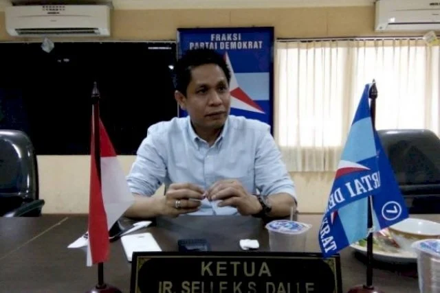 IST PERTEMUAN--Wakil Ketua BK DPRD Sulsel Selle KS Dalle dalam sebuah pertemuan rapat beberapa waktu lalu  