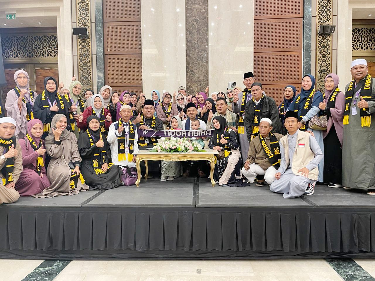 Noor Abika Umrah Akbar Bersama UAS
