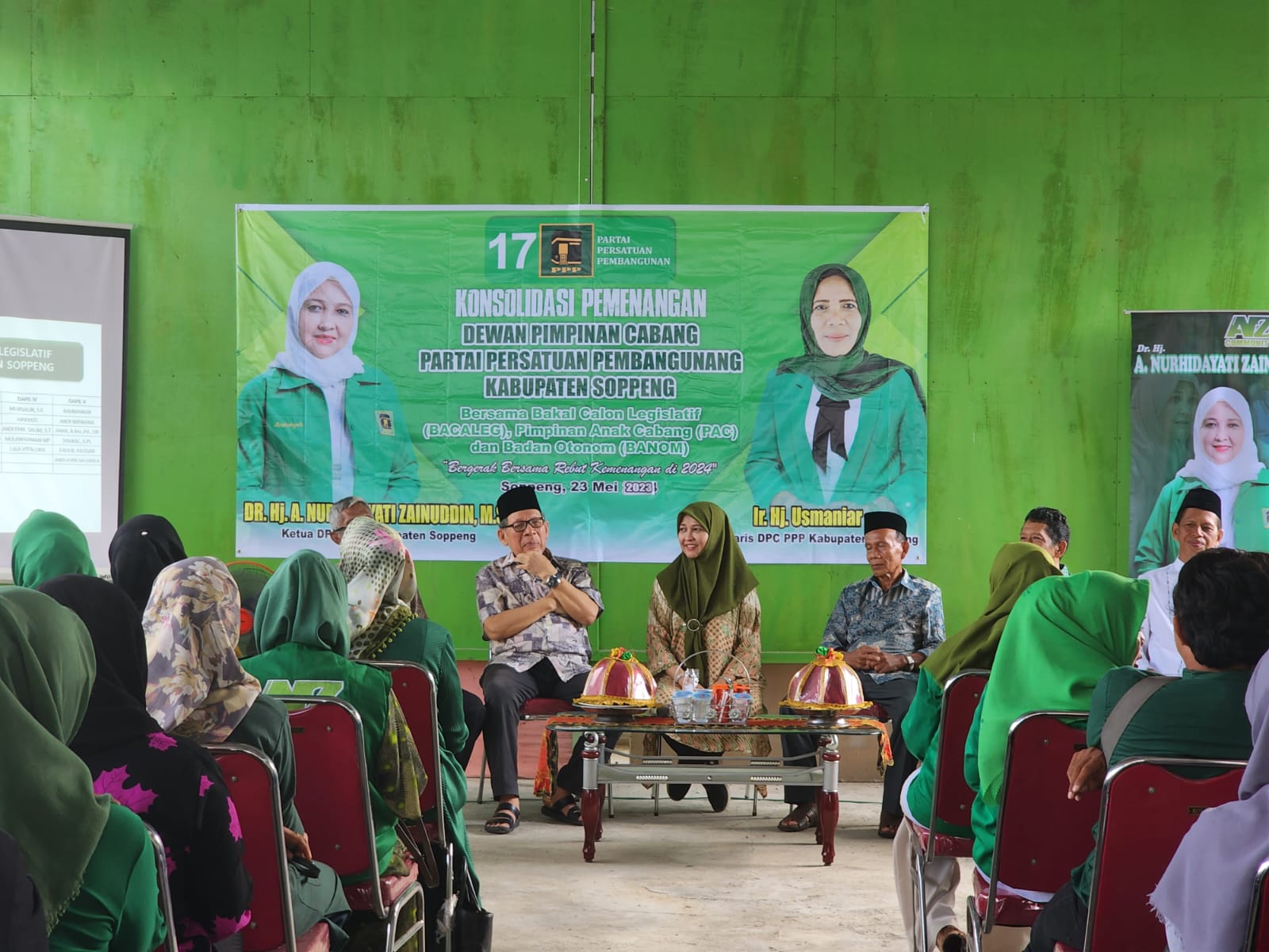 IST MEMANASKAN--Caleg PPP DPR RI Andi Nurhidayati Zainuddin ketika memanaskan meski partai jelang Pileg beberapa waktu lalu 