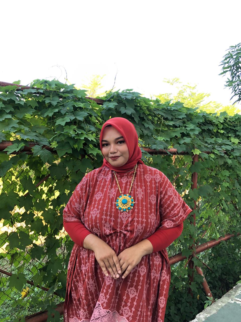 Hasri Dianti Suaedin   Prodi Kehutanan  Unhas 