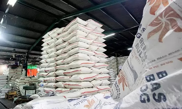 Stok Aman Tiga Tahun,  Harga Beras Malah Naik