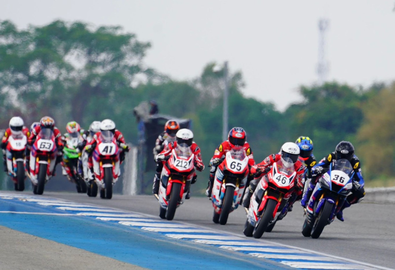 Herjun dan Adenanta Sukses Antar Astra Honda Racing Team Naik Podium di ARRC Buriram