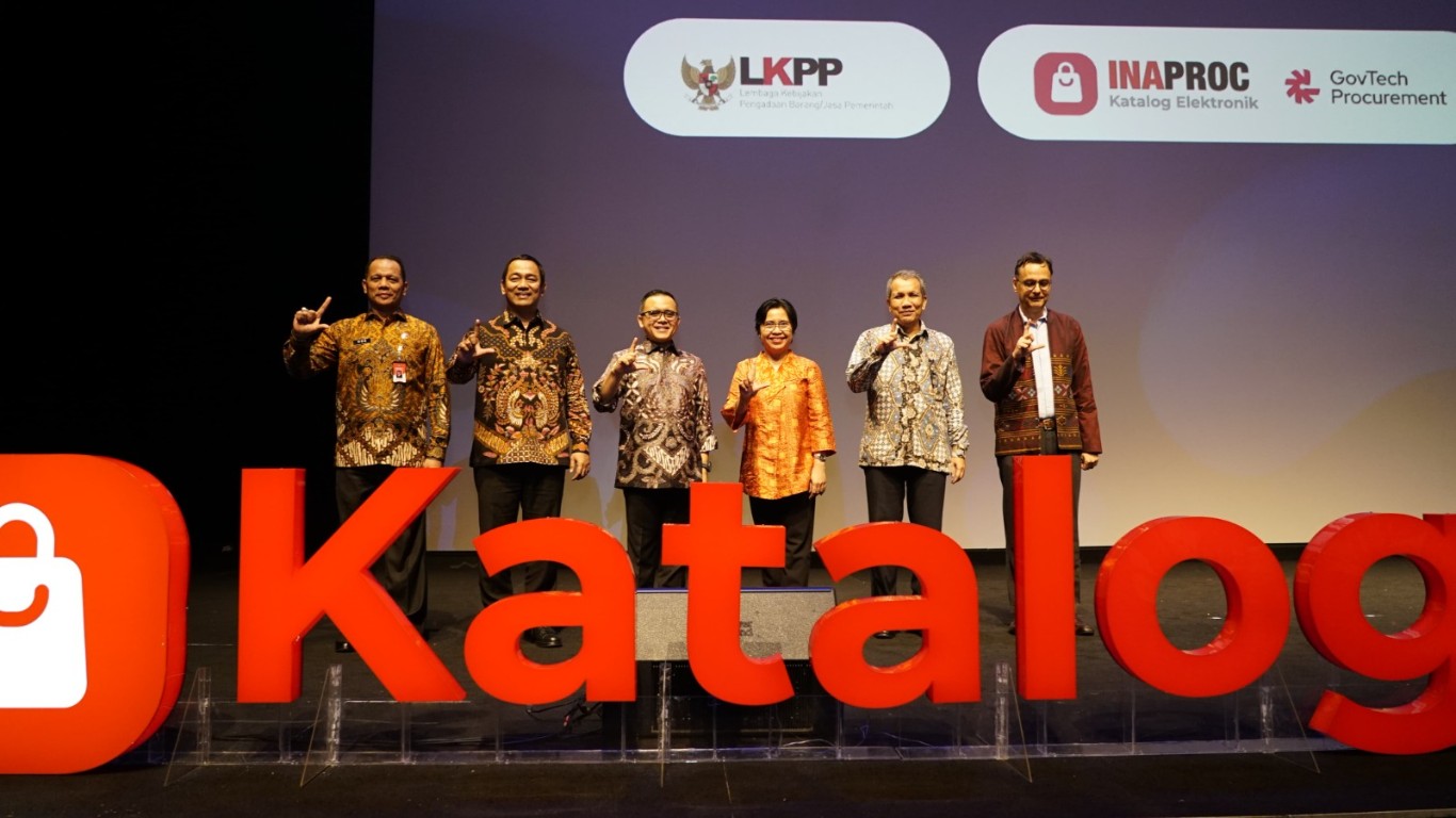 KATALOG ELEKTRONIK -- Suasana peluncuran secara resmi katalog elektronik Versi 6.0 LKPP yang berlangsung di Jakarta, Kamis, 28 Maret 2024.