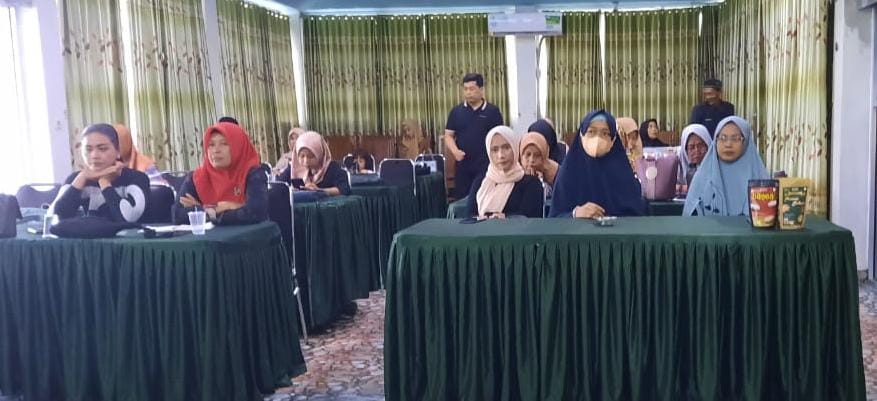 IST PENILAIAN - Para pengelola KSP dan USP di Gowa yang menjalani penilaian kesehatan masing-masing unit KSP dan USP yang dikelolanya.