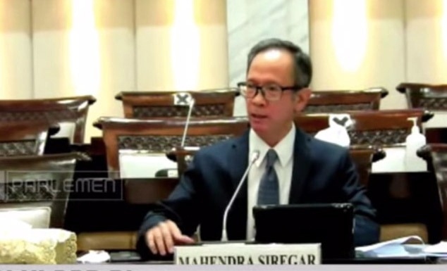 Ketua Dewan Komisioner OJK, Mahendra Siregar