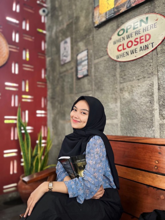 Nur Arifah   Jurusan Psikologi  Universitas Negeri Makassar