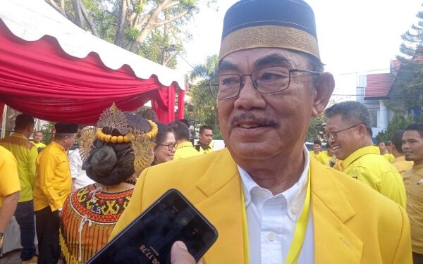 IST MENGHADIRI--Sekretaris DPD I Partai Golkar Sulsel Andi Marzuki Wadeng menghadiri sebuah kegiatan beberapa waktu lalu