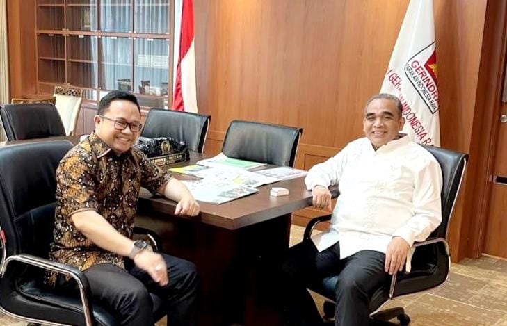 BKM/IST Sekretaris DPD Partai Gerindra Sulsel Darmawangsyah Muin selaku bakal calon Bupati Gowa menemui Sekjen DPP Partai Gerindra Ahmad Muzani di Jakarta. 