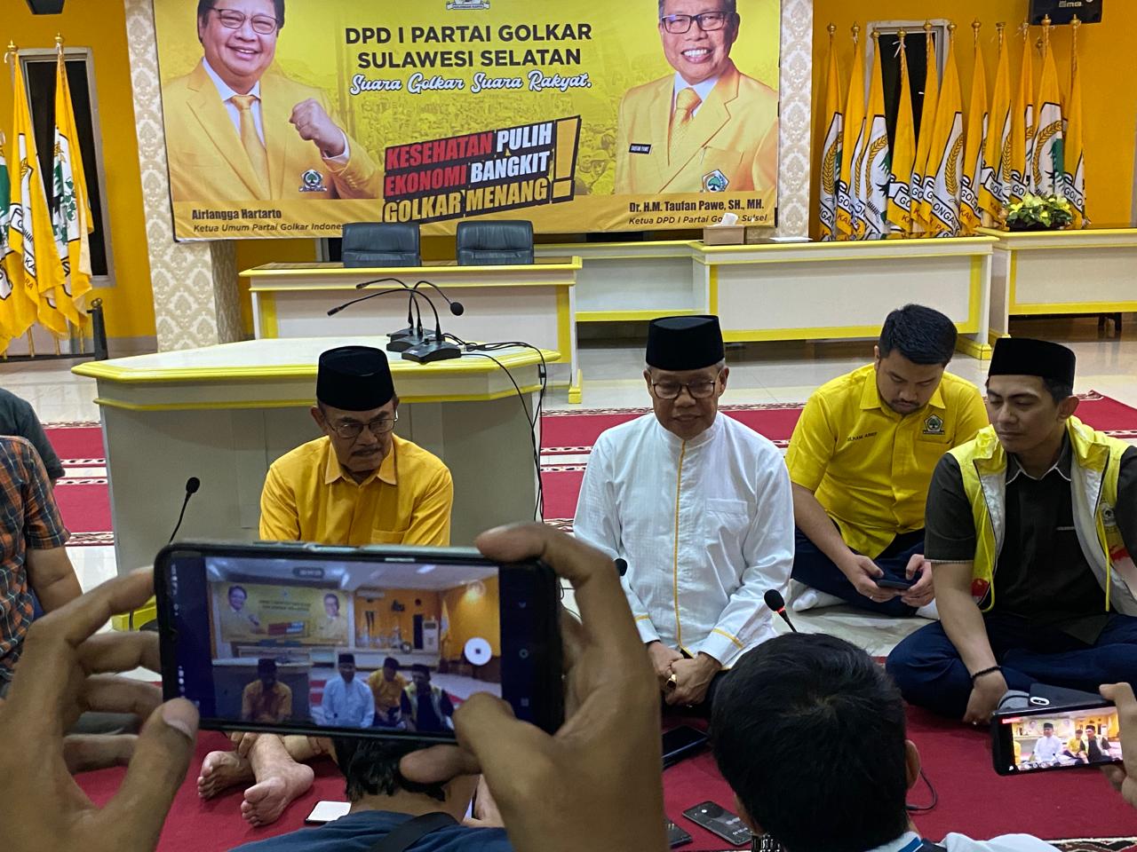  IST TRANSPARAN--Ketua DPD I Golkar Sulsel Taufan Pawe mengaku bakal transparan dan terbuka soal usulan nama bakal calon wali kota dan bupati se Sulsel 