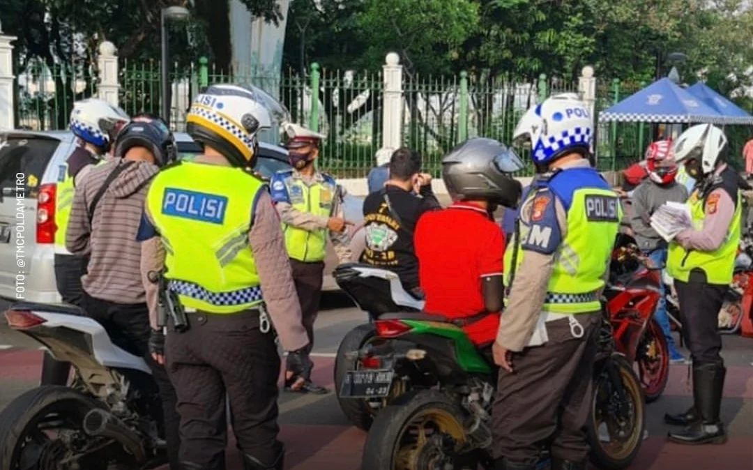 Polrestabes Kandangkan  269 Motor dan Empat Mobil