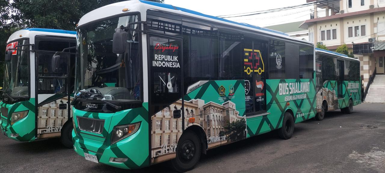 ist BUS--Bus Shalawat beroperasi selama 24 jam dan standby di area wisma jamaah.Bus ini untuk memudahkan aktivitas beribadah jamaah, baik di masjid Asrama maupun selama melakukan aktivitas manasik haji.
