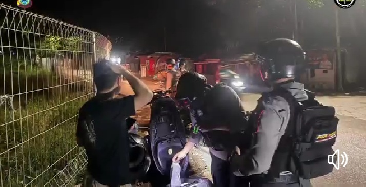 IST PATROLI -- Personel Samapta Polrestabes Makassar kembali melaksanakan patroli Kamtibmas di wilayah hukum Polrestabes Makassar.