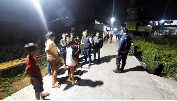 PATROLI -- Personel Polsek Panakkukang-Polrestabes Makassar menggelar patroli gangguan Kamtibmas di wilayah hukum Polsek Panakkukang-Polrestabes Makassar.
