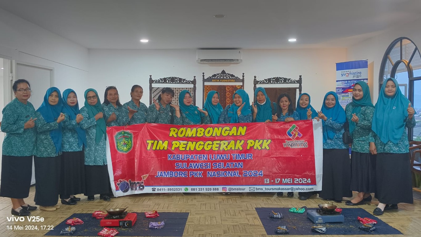 STUDI TIRU -- Tim Penggerak Pemberdayaan Kesejahteraan Keluarga (TP PKK) Kecamatan dan Desa se Kabupaten Luwu Timur melakukan Study Tiru di Yogyakarta, Selasa (14/5). 