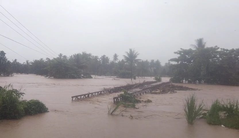 Delapan Meninggal  Akibat Banjir