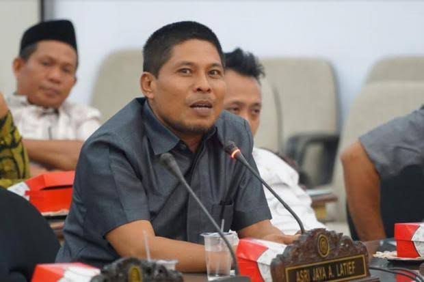 Asrijaya A Latief 