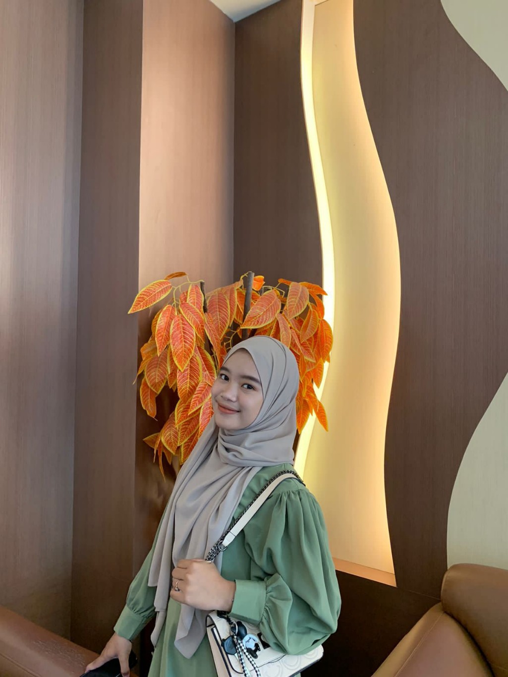 Khusnul Fachria Prodi Tata Busana  Universitas Negeri Makassar 