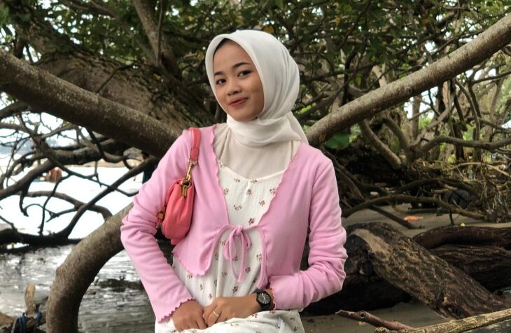 Ega Amelia Mahasiswa Ilmu Komunikasi  Unismuh Makassar
