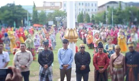 Tari Padduppa Pecah Rekor Muri Penari Terbanyak