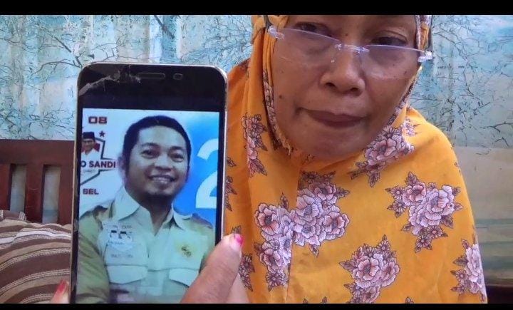Dipulangkan Lewat  Entikong Pakai Ambulans