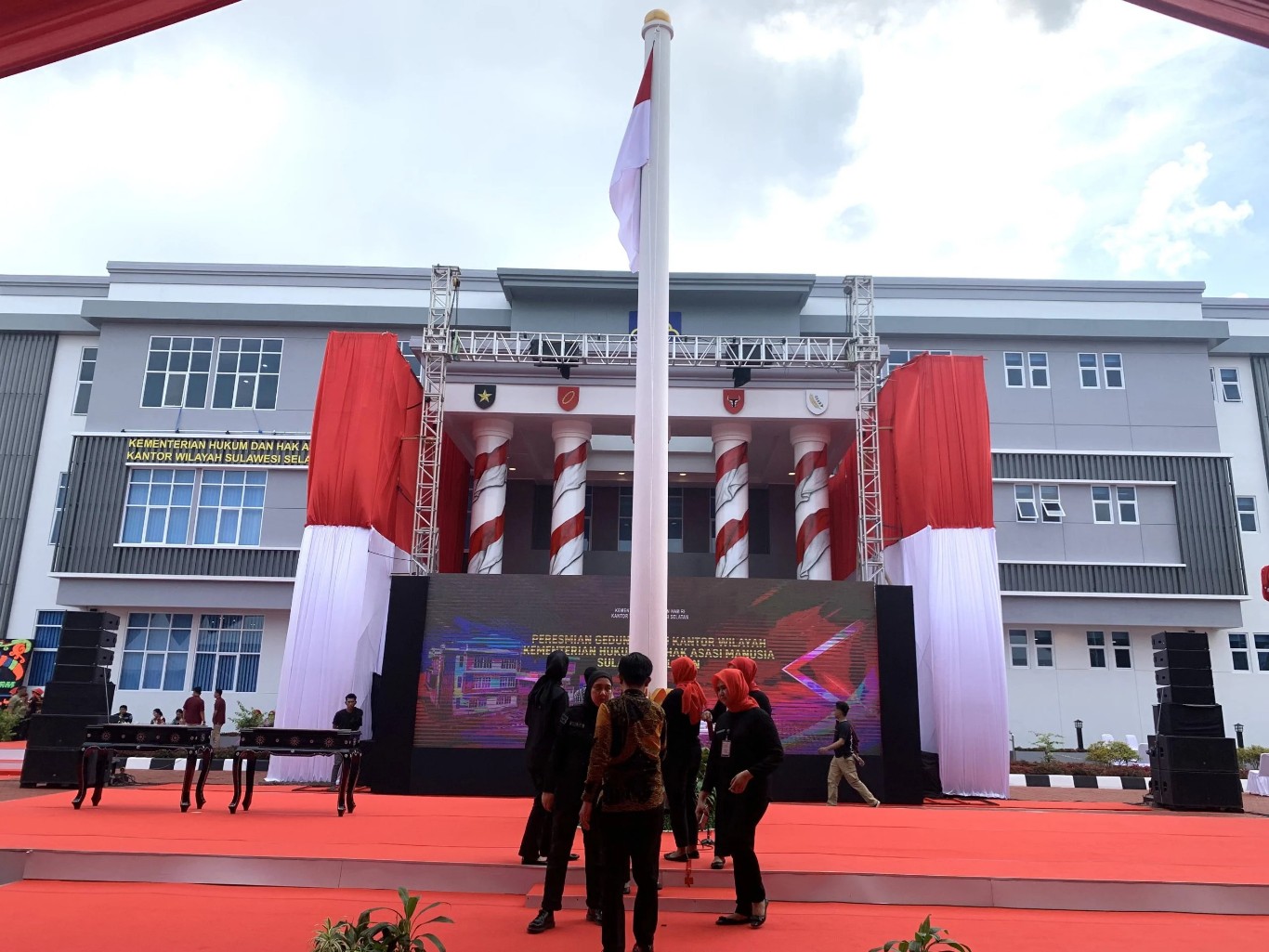 Habiskan Rp49,7 Miliar, Dilengkapi Eskalator