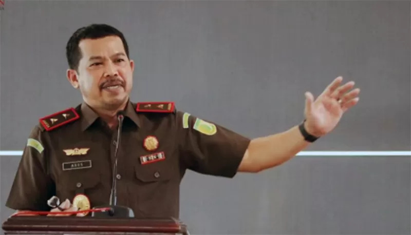 Kajati Sulsel Ajak  Jajarannya Berkurban