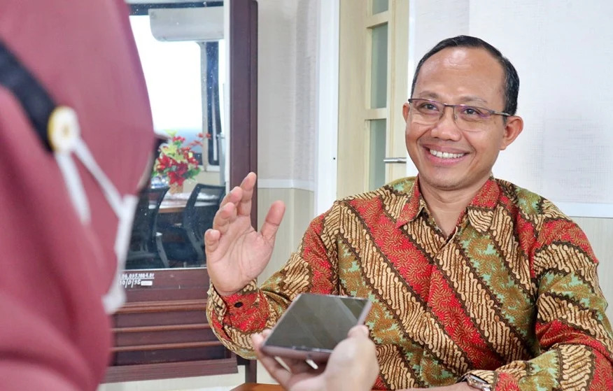 int Prof Muhammad Ruslin