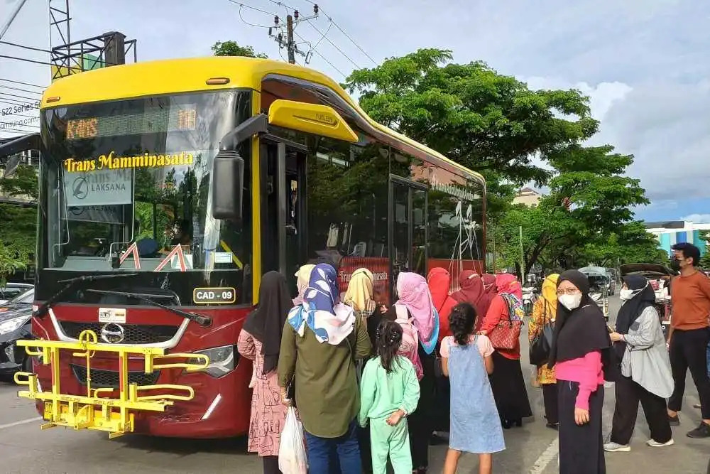 Rp10 Miliar Untuk Biayai  Satu Koridor Teman Bus