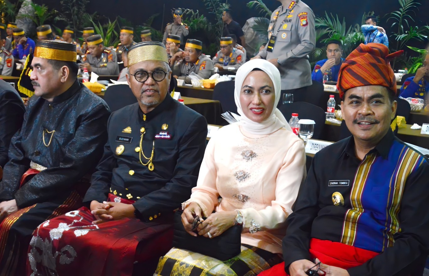 RAKERNIS -- Bupati Luwu Timur, H Budiman menghadiri Rapat Kerja Teknis Badan Pemeliharaan Keamanan (Rakernis Baharkam) Polri Tahun 2024 di Hotel Four Points Makassar, Rabu (5/6).