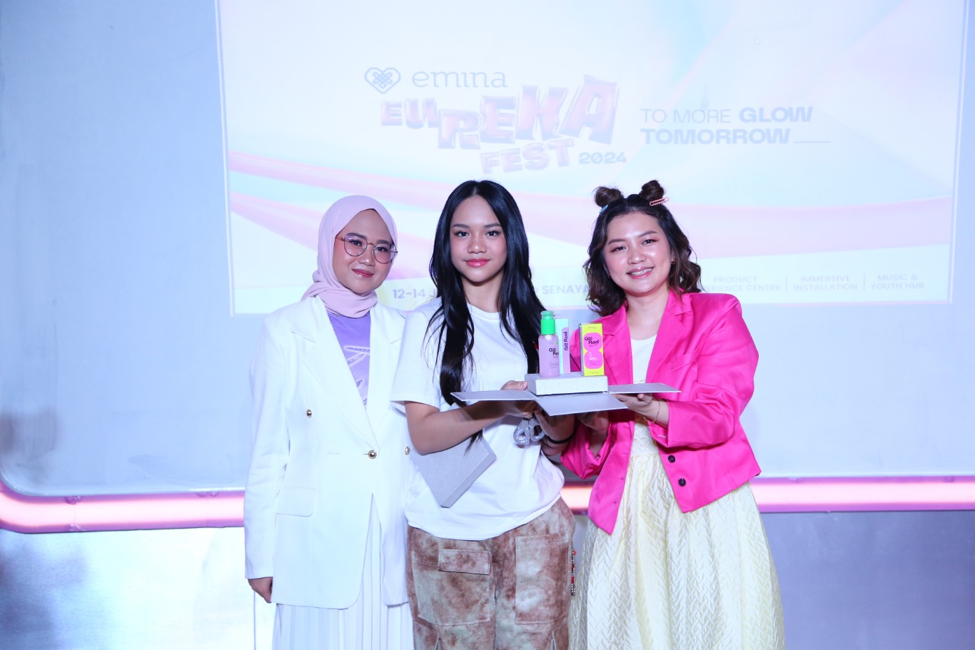 PELUNCURAN -- Suasana peluncuran Emina GloRad+Series dengan Next Generation Ingredients to Transform Anxiety into Excitement.