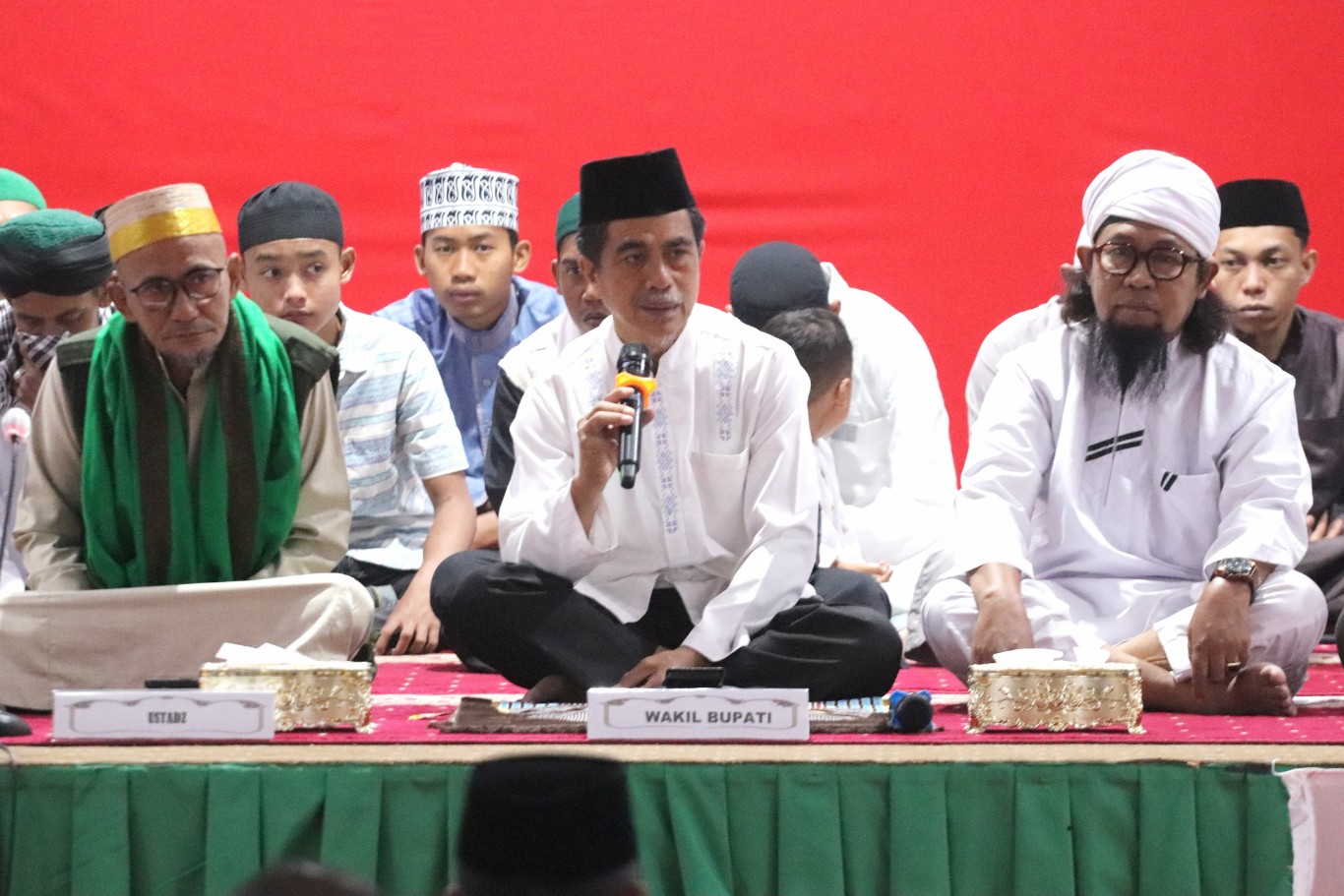 Dicanangkan Bupati Basli Ali, Ratusan ASN dan Non ASN Pemkab Selayar ikuti Pembinaan Spritual melalui Dzikir dan Doa