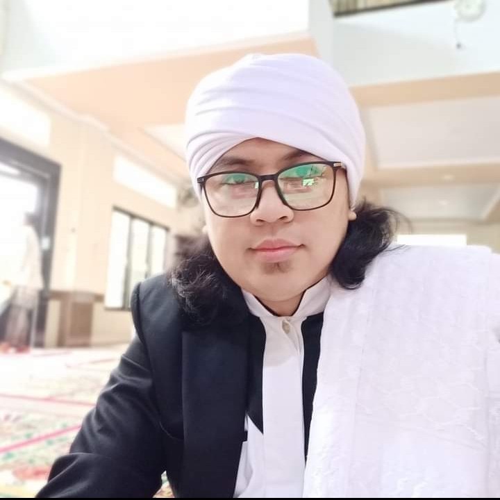 Ustadz Salahuddin Rahman Al Ayyubi