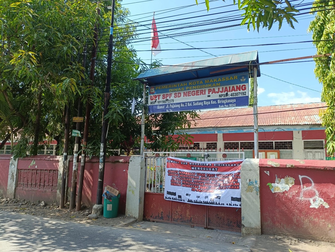 Dua SD Alternatif Bagi Murid  Terdampak Penyegelan