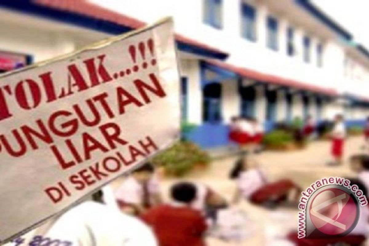 int PUNGLI--Inspektorat Sulsel berencana membentuk satgas untuk mencegah pungli di SMA/SMK/SLB.Inspektorat berencana menggandeng siswa-siswi sekolah sebagai penegak integritas.