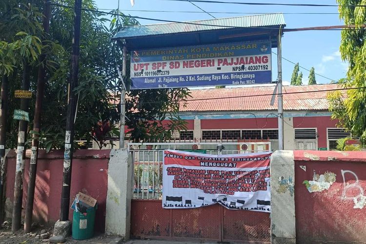int DISEGEL--Sekolah Dasar (SD) Inpres Pajjaiang di Kecamatan Biringkanaya, Kota Makassar yang disegel pihak ahli waris, baru-baru ini.