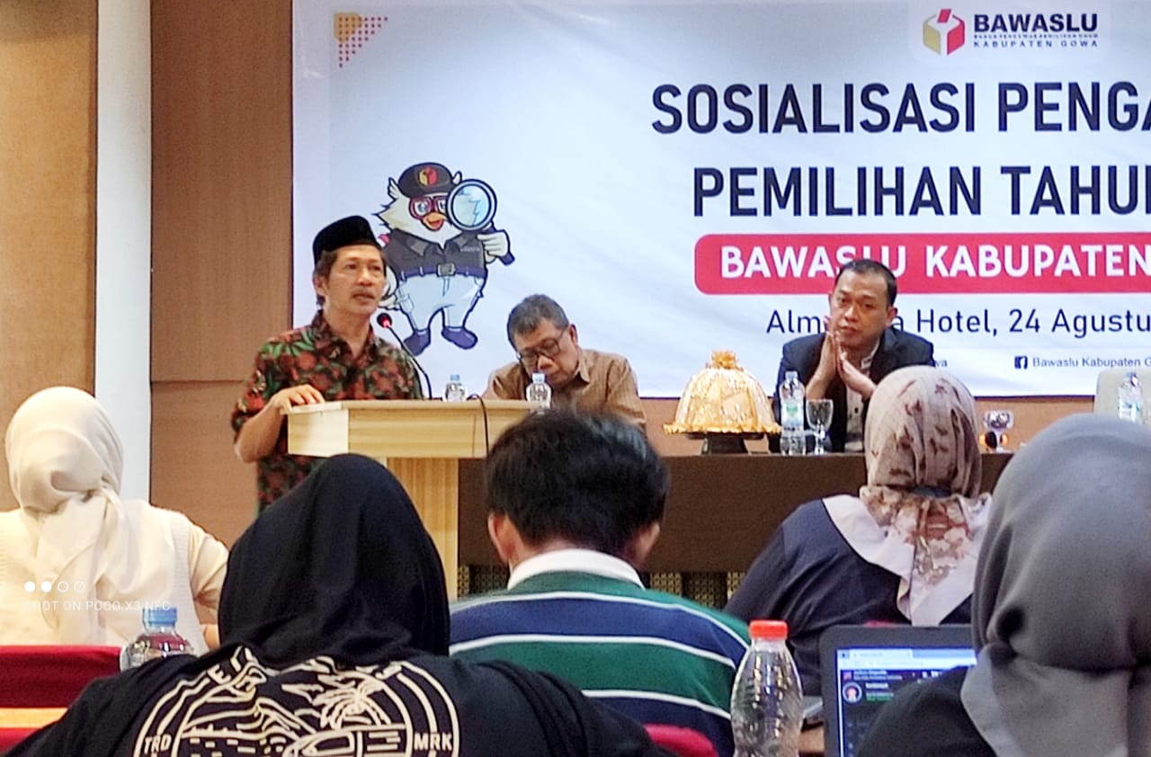 BKM/SAR SOSIALISASI PENGAWASAN--Suasana sosialisasi pengawasan pemilihan yang digelar Bawaslu Gowa untuk mengajak partisipasi civil society 