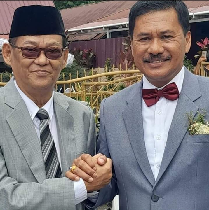 IST BATAL MAJU--Gambar pasangan bakal calon bupati dan wakil bupati Tana Tora Nico - Darma yang akhirnya matal maju 