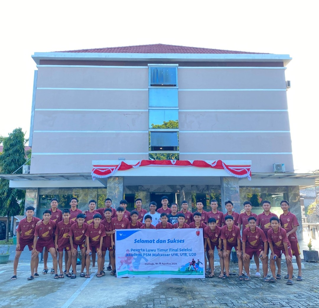 TALENTA MUDA -- Para talenta muda asal Kabupaten Luwu Timur saat akan mengikuti seleksi Akademi PSM Makassar U16, U18, U20, di Stadion Manakarra, Mamuju, Sulawesi Barat, 10 sampai 15 Agustus 2024
