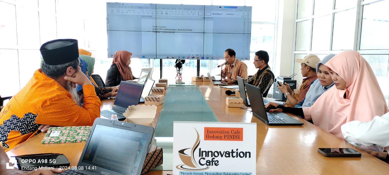WORKSHOP -- Bapperida Bulukumba menggelar Workshop Champion Innovation untuk menjaring Indeks Inovasi Daerah Kabupaten Bulukumba sebagai bagian dari pelaksanaan IGA Tahun 2024.