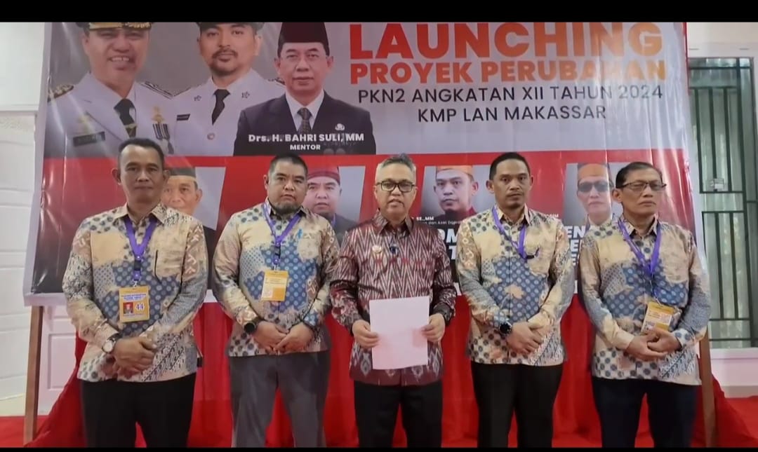 LAUNCHING -- Bupati Luwu Timur, H Budiman melaunching empat proyek perubahan pada Pelatihan Kepemimpinan Nasional Tingkat II (PKN II) angkatan XII Tahun 2024 di KMP LAN Makassar.