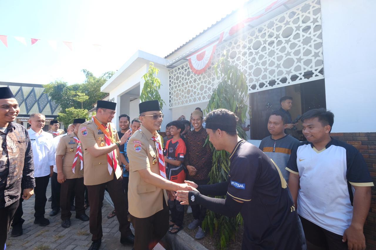 IST TINJAU -- Pj Gubernur Sulsel, Prof Zudan Arif Fakrulloh saat meninjau suasana kampus pendidikan di Mahasantri. 
