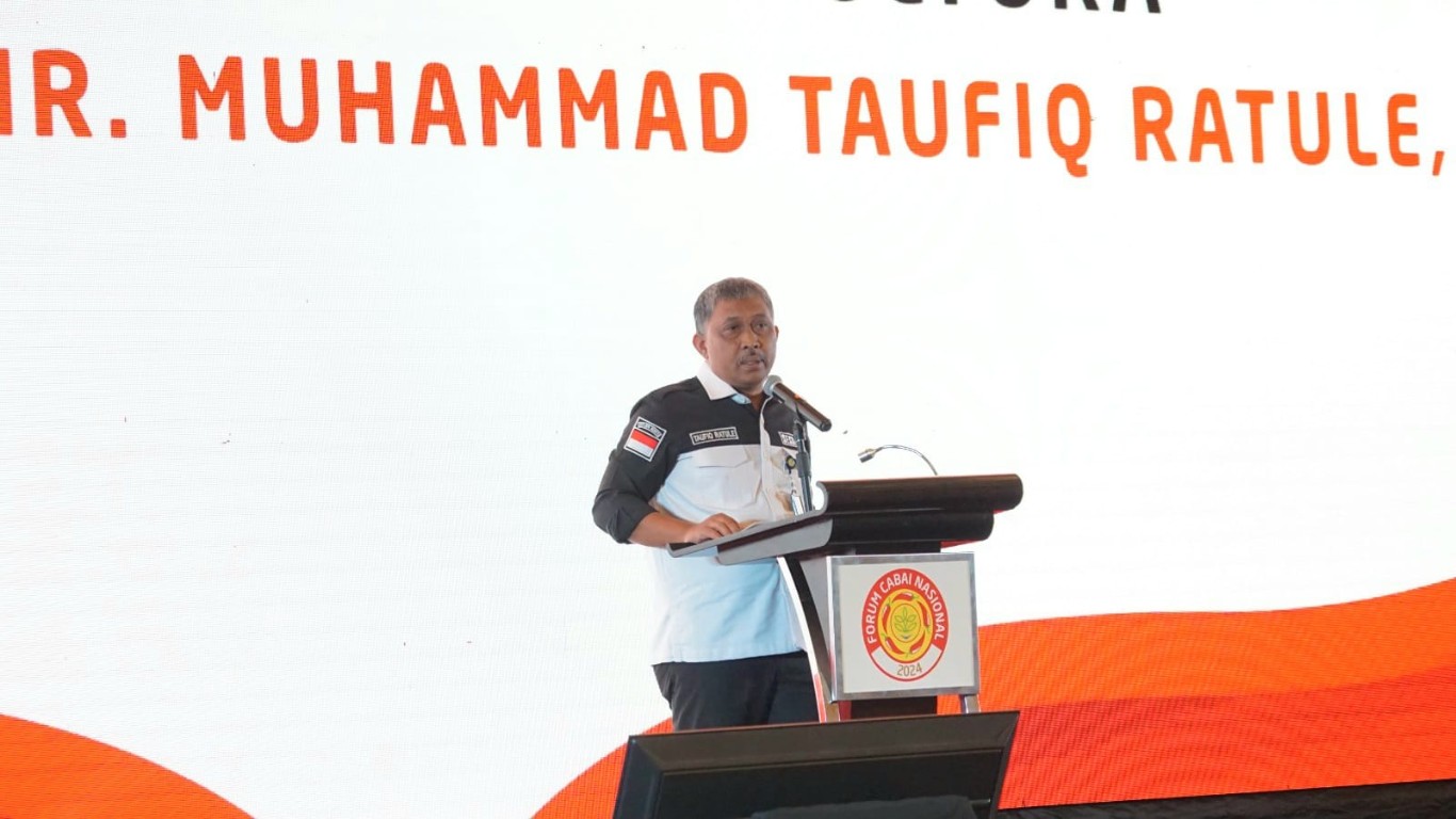 Muhammad Taufiq Ratule selaku Plt. Direktur Jenderal Hortikultura saat memberikan sambutan di acara Forum Cabai Nasional 2024.