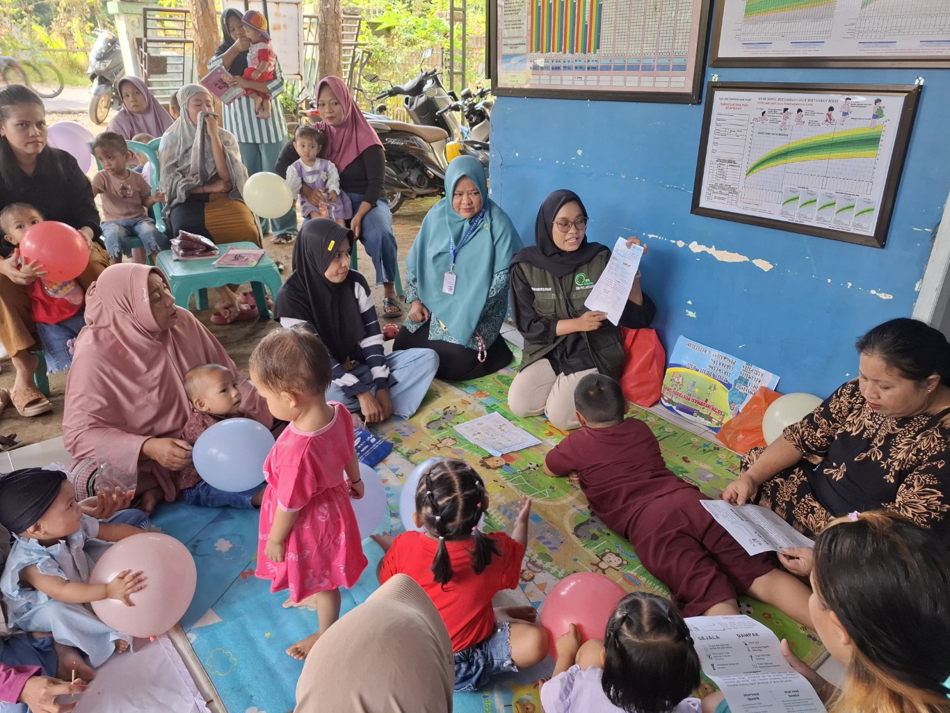 BKMF Sinapsis FIKK UNM Edukasi Masyarakat Desa Taraweang Tentang Pentingnya Hygiene dan Sanitasi untuk Tangkal Stunting
