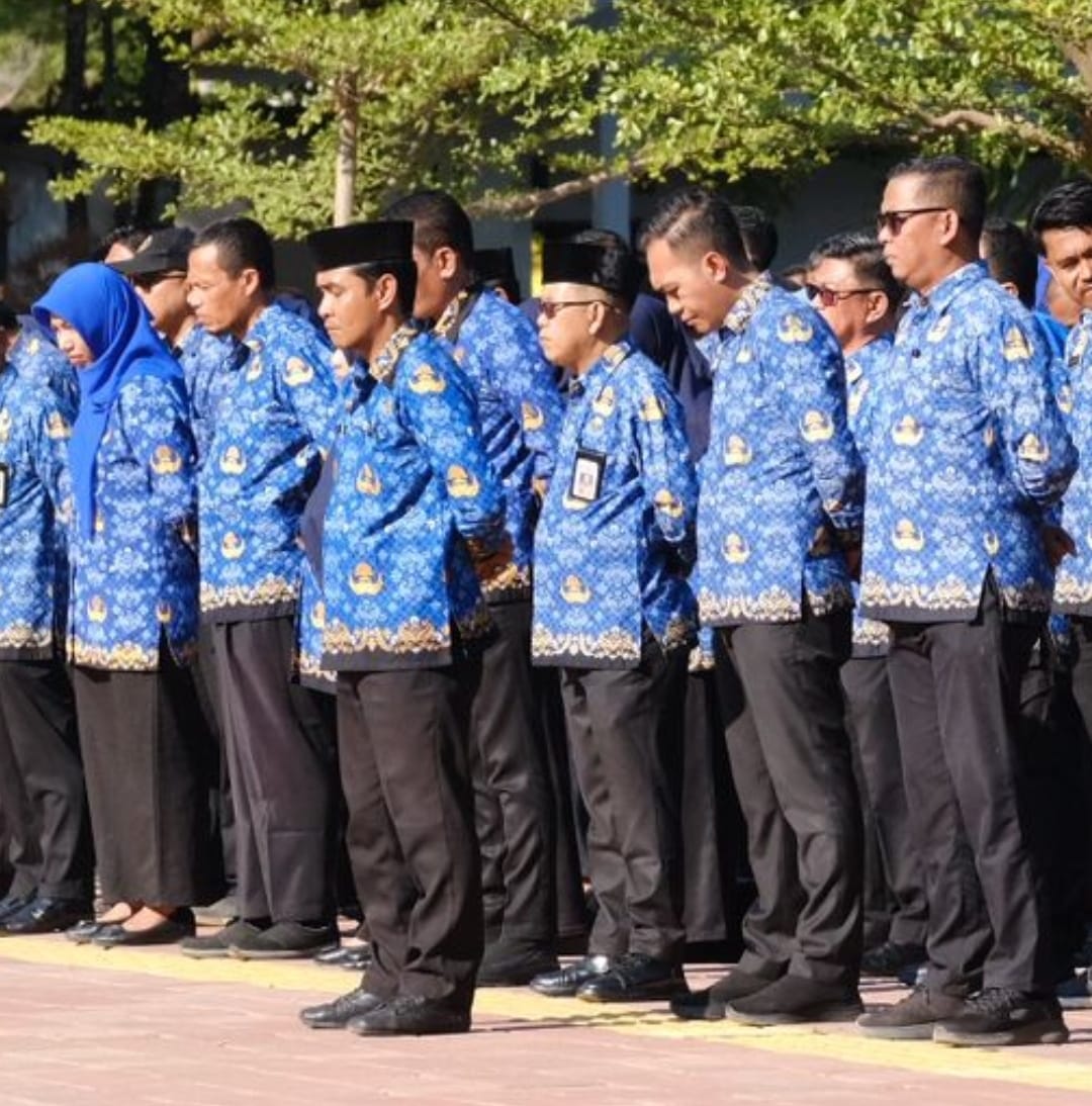 IST
UPACARA -- Para pegawai perwakilan OPD yang hadir mengikuti upacara Hari Kesadaran Nasional (HKN) lingkup Kabupaten Gowa. 
