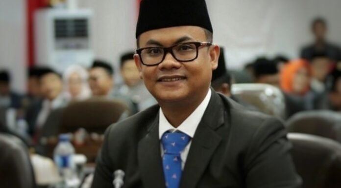 int
Ray Suryadi
