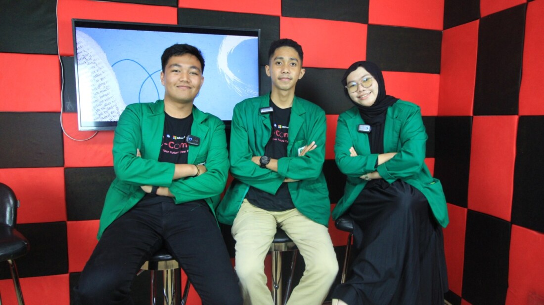 Tiga Mahasiswa Teknik Informatika UINAM Raih Prestasi Tingkat Nasional