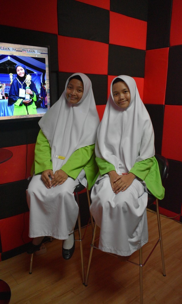 Andi Bidadari Ahava dan Leanna Khalysta Dzulfikar 
